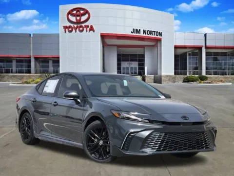 Gray 2025 Toyota Camry SE for sale in Tulsa, OK