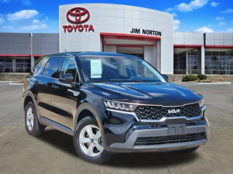 Black 2022 Kia Sorento LX for sale in Tulsa, OK