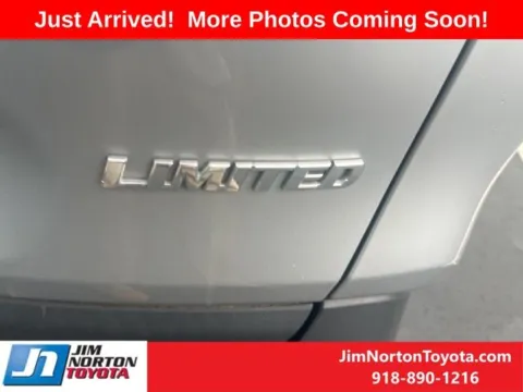 More photos of 2021 Toyota RAV4 Limited at Jim Norton Toyota, OK