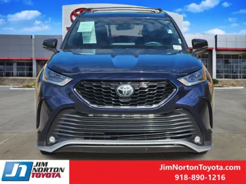 Photos of 2021 Toyota Highlander XSE for sale in Tulsa, OK at Jim Norton Toyota