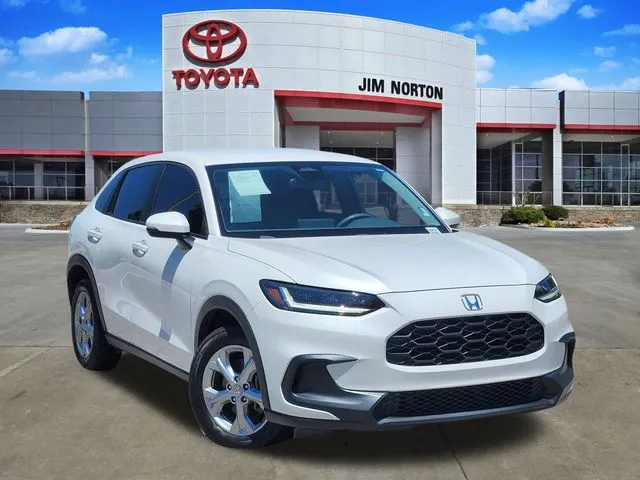 White 2023 Honda HR-V LX for sale in Tulsa, OK