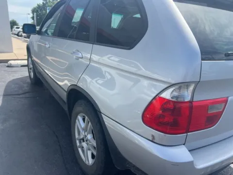 More photos of 2004 BMW X5 3.0i at Jim Norton Toyota, OK