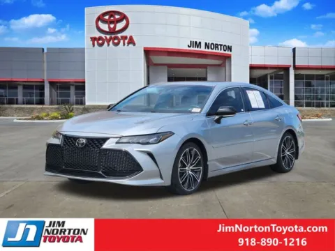 Another view of 2020 Toyota Avalon XSE for sale in Tulsa, OK at Jim Norton Toyota