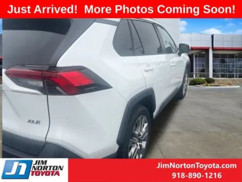 More photos of 2019 Toyota RAV4 XLE Premium at Jim Norton Toyota, OK