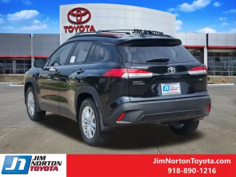 More photos of 2025 Toyota Corolla Cross LE at Jim Norton Toyota, OK