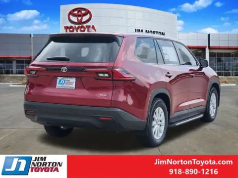 Another view of 2025 Toyota Grand Highlander XLE for sale in Tulsa, OK at Jim Norton Toyota