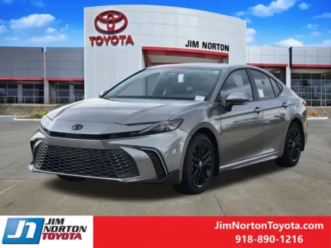 Photos of 2025 Toyota Camry SE for sale in Tulsa, OK at Jim Norton Toyota