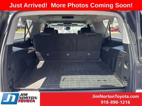 More photos of 2015 GMC Yukon XL Denali at Jim Norton Toyota, OK