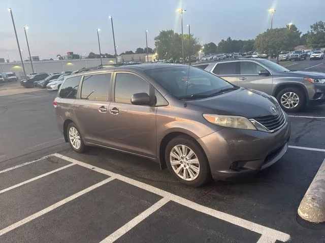 Gray 2012 Toyota Sienna LE for sale in Tulsa, OK