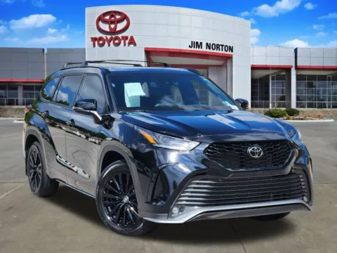 Black 2024 Toyota Highlander XSE for sale in Tulsa, OK