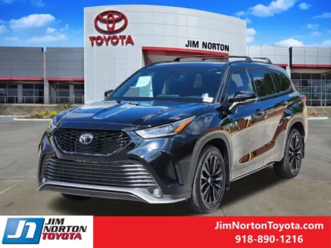 Another view of 2024 Toyota Highlander XSE for sale in Tulsa, OK at Jim Norton Toyota