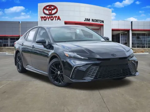 Black 2025 Toyota Camry SE for sale in Tulsa, OK