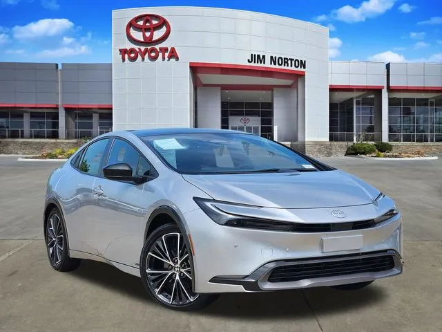 Silver 2024 Toyota Prius Limited for sale in Tulsa, OK