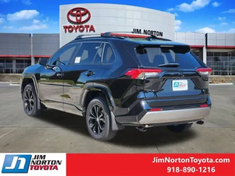 More photos of 2025 Toyota RAV4 Hybrid SE at Jim Norton Toyota, OK
