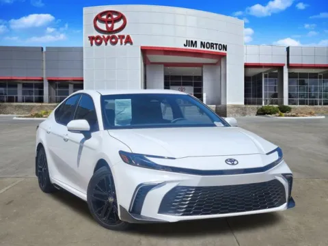 White 2025 Toyota Camry SE for sale in Tulsa, OK