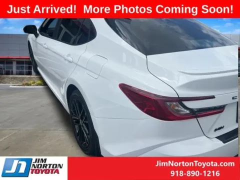 More photos of 2025 Toyota Camry SE at Jim Norton Toyota, OK
