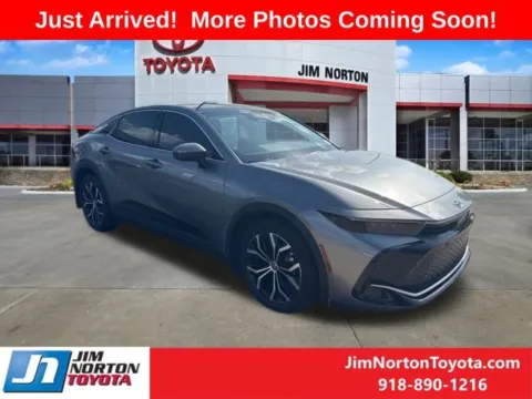 Gray 2025 Toyota Crown Limited for sale in Tulsa, OK