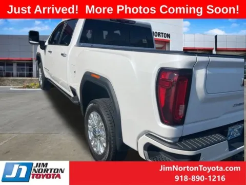 More photos of 2022 GMC Sierra 2500HD Denali at Jim Norton Toyota, OK