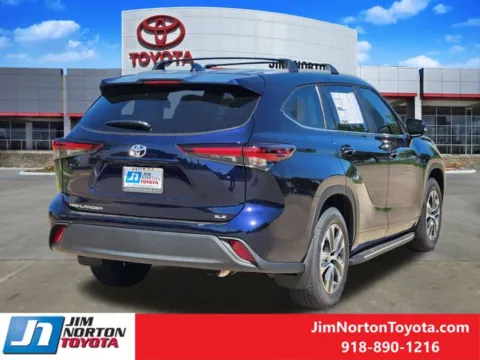 Another view of 2025 Toyota Highlander XLE for sale in Tulsa, OK at Jim Norton Toyota