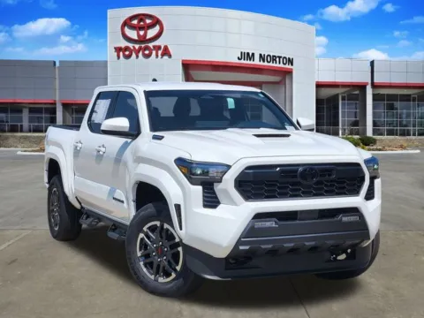 White 2025 Toyota Tacoma Hybrid TRD Sport for sale in Tulsa, OK