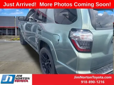 More photos of 2021 Toyota 4Runner Limited at Jim Norton Toyota, OK