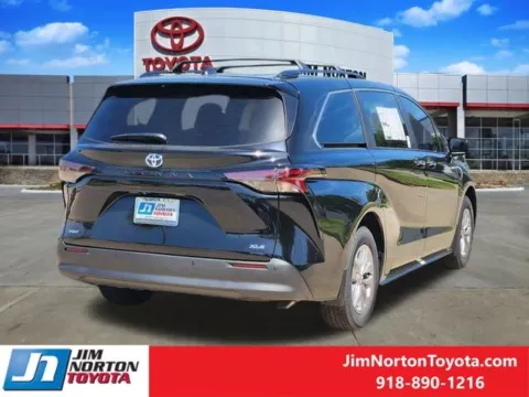 Another view of 2025 Toyota Sienna XLE for sale in Tulsa, OK at Jim Norton Toyota