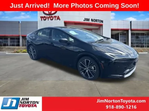 Black 2024 Toyota Prius Limited for sale in Tulsa, OK