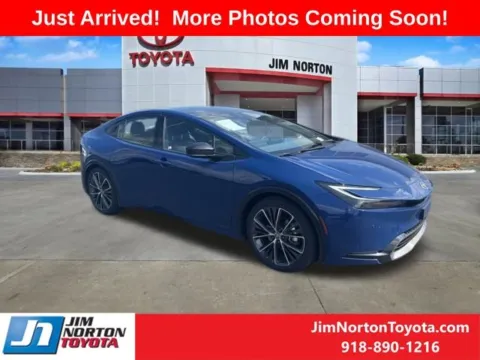 Blue 2024 Toyota Prius Limited for sale in Tulsa, OK