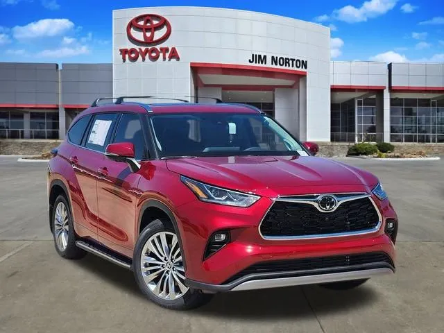 Red 2025 Toyota Highlander Platinum for sale in Tulsa, OK