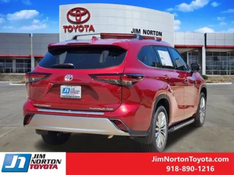 Another view of 2025 Toyota Highlander Platinum for sale in Tulsa, OK at Jim Norton Toyota