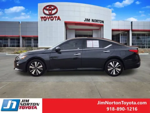 More photos of 2022 Nissan Altima 2.5 SL at Jim Norton Toyota, OK