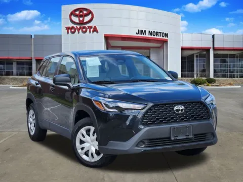 Black 2023 Toyota Corolla Cross L for sale in Tulsa, OK