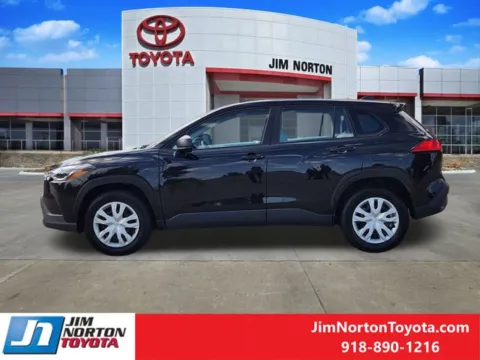 More photos of 2023 Toyota Corolla Cross L at Jim Norton Toyota, OK