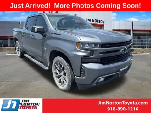 Gray 2021 Chevrolet Silverado 1500 RST for sale in Tulsa, OK