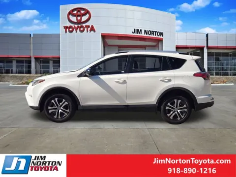 More photos of 2017 Toyota RAV4 LE at Jim Norton Toyota, OK