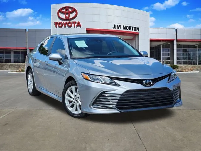 2024 Toyota Camry LE