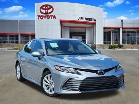 Silver 2024 Toyota Camry LE for sale in Tulsa, OK