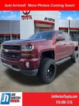 Red 2017 Chevrolet Silverado 1500 LT for sale in Tulsa, OK