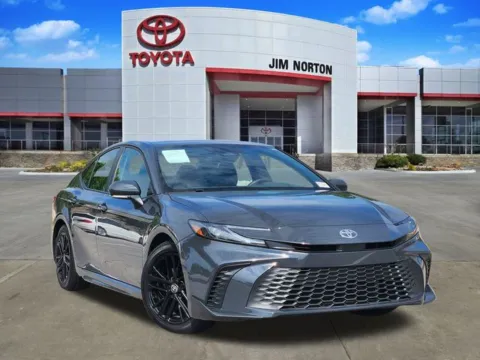 Gray 2025 Toyota Camry SE for sale in Tulsa, OK