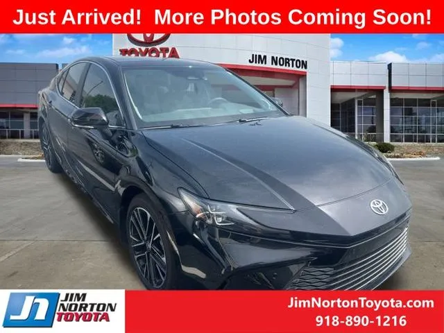 Black 2025 Toyota Camry XLE for sale in Tulsa, OK