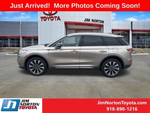 More photos of 2020 Lincoln Corsair Reserve at Jim Norton Toyota, OK