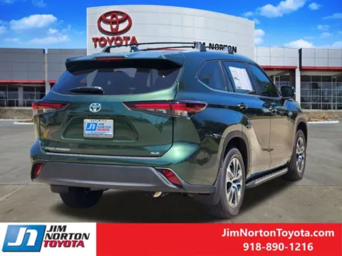 Another view of 2025 Toyota Highlander XLE for sale in Tulsa, OK at Jim Norton Toyota