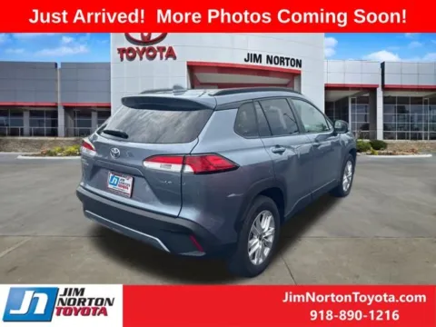 More photos of 2024 Toyota Corolla Cross LE at Jim Norton Toyota, OK