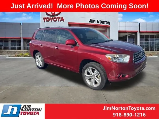 Red 2010 Toyota Highlander Limited for sale in Tulsa, OK