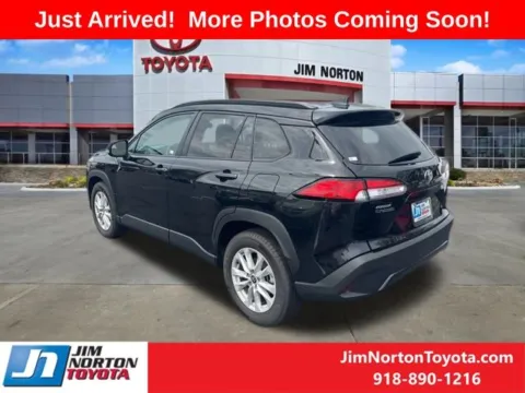More photos of 2024 Toyota Corolla Cross LE at Jim Norton Toyota, OK