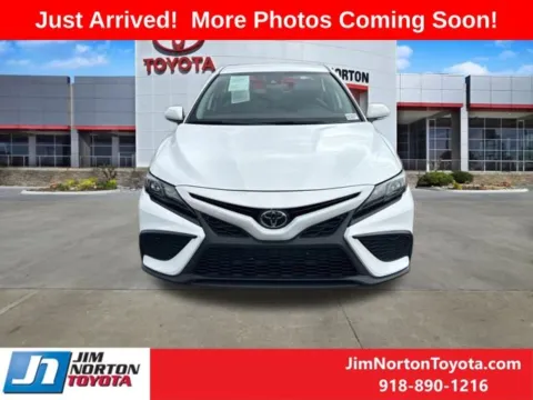 Photos of 2024 Toyota Camry SE for sale in Tulsa, OK at Jim Norton Toyota