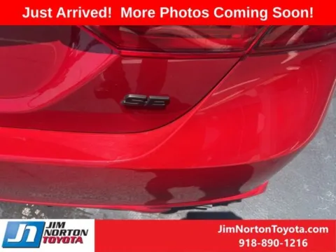 More photos of 2020 Toyota Camry SE at Jim Norton Toyota, OK