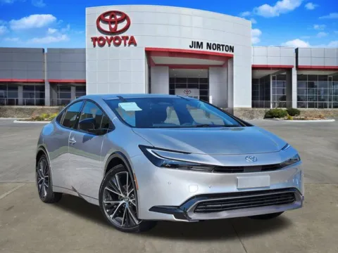 Silver 2024 Toyota Prius XLE for sale in Tulsa, OK