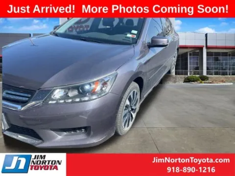 Photos of 2015 Honda Accord Hybrid EX-L for sale in Tulsa, OK at Jim Norton Toyota