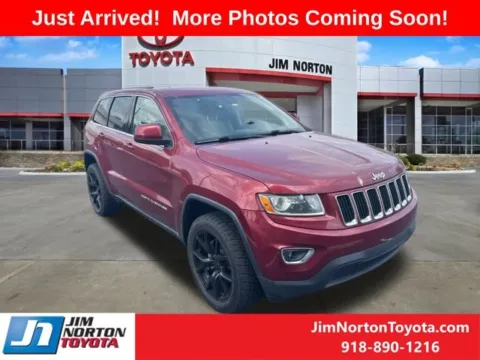Red 2014 Jeep Grand Cherokee Laredo for sale in Tulsa, OK